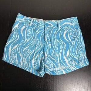 LILLY PULITZER Womens Size 4 Callahan Shorts Blue/White Joe Fish Print